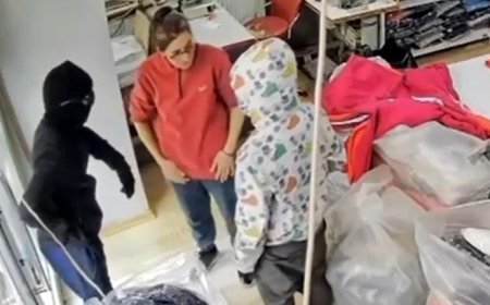 Terzi kadın hırsızlık şüphelilerine böyle direndi! 'Tokatlayıp, dışarı attım'