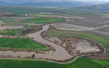Aydın'da Büyük Menderes Nehri'ndeki taşkın riski nedeniyle 21 ev tedbiren tahliye edildi