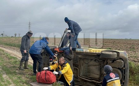 Tekirdağ'da PTT kargo aracı devrildi: 1 yaralı