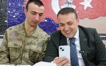 İftar sofrasında Validen Mehmetçik'e sürpriz