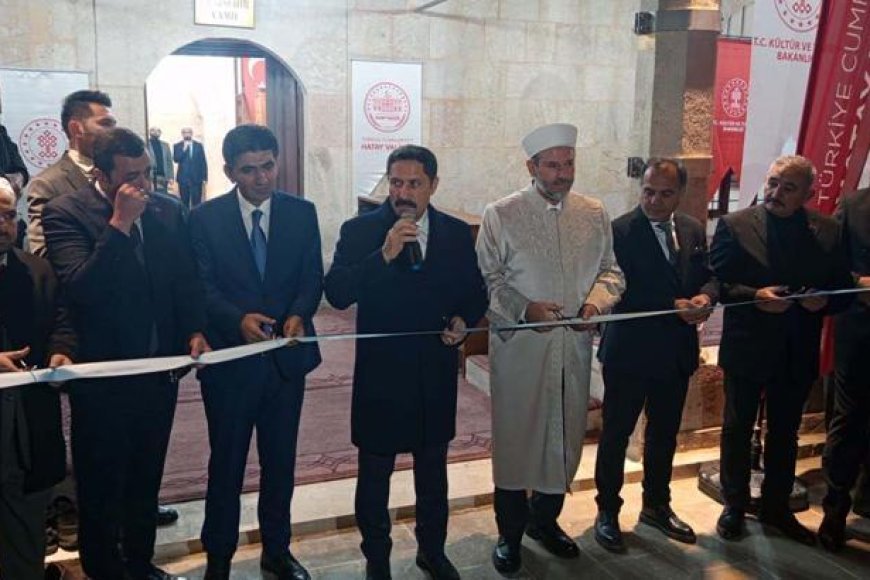 Asrın felaketinde hasar gören Reyhanlı’daki tarihi cami yeniden ibadete açıldı