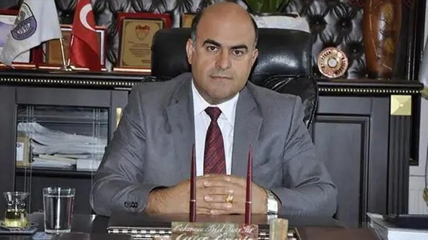 Eski Belediye Başkanı Cafer Özenir'i oğlu baltayla öldürdü!