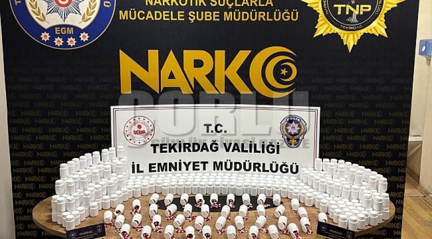 Çorlu'da 2 'torbacı' tutuklandı, 26 bin 730 sentetik ecza ele geçirildi