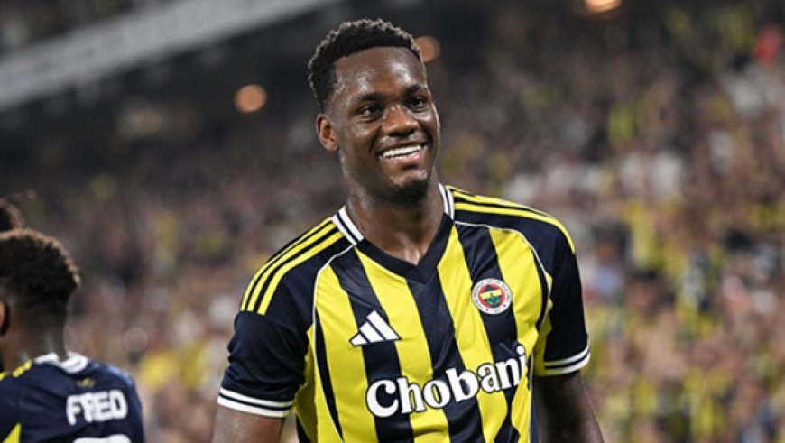 Fenerbahçe'den ayrılan Jhon Duran'ı Zenit resmen açıkladı