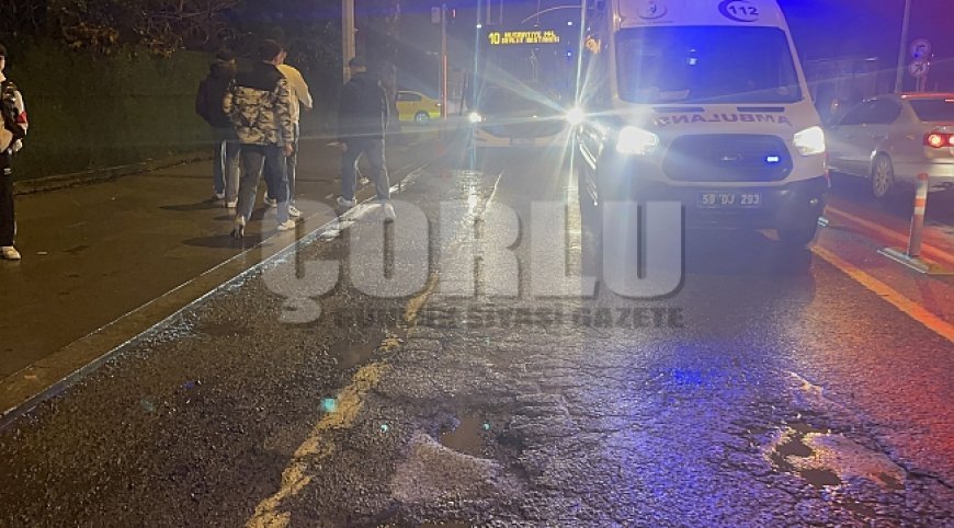 Çorlu'da çukura giren motosikletli genç yaralandı