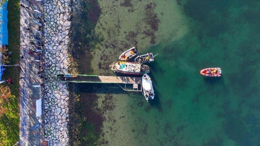 110 bin kamyon çamur çıkarıldı! İzmit Körfezi’nde dev temizlik: Deniz yeniden nefes alıyor