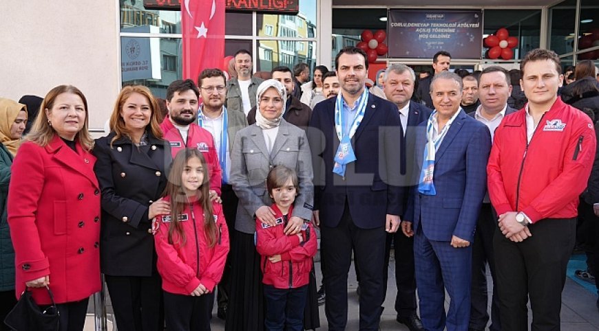 GENÇLERİMİZLE GELECEĞE YÜRÜYORUZ!