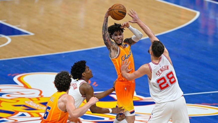 Houston Rockets Charlotte Hornets'a geçit vermedi!