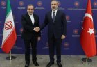Dışişleri Bakanı Fidan, İranlı mevkidaşı Arakçi ile görüştü