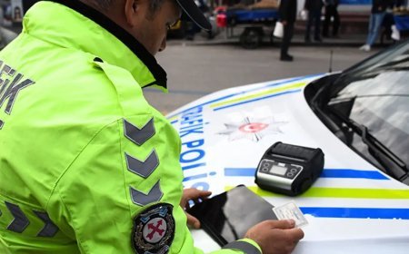 Herkes bu ayrıntıyı merak ediyor. Radar uygulamasında hata payı ne kadar? Hız limiti kaç kilometre aşılırsa radar ceza yazmaz?