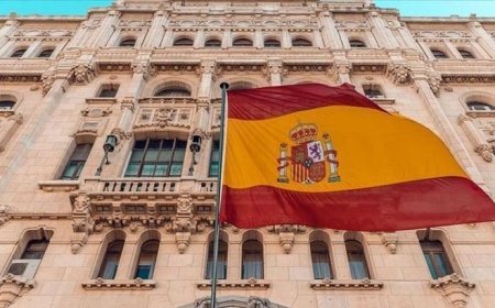 İspanya hükümeti, ticari ilişkileri keseceğini söyleyen ABD Başkanı Trump'ı eleştirdi