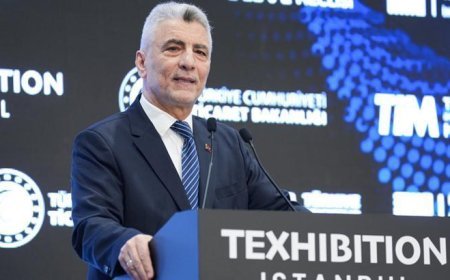 Bakan Bolat: Türkiye, ateş çemberi içinde tam bir istikrar abidesi olarak parlıyor