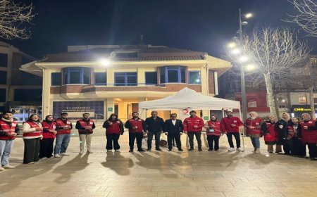 ÇERKEZKÖY’DE KIZILAY’DAN DAYANIŞMA BULUŞMASI