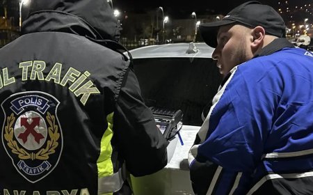 Trafik cezaları yeni anlaşıldı. Tutanağı gören şoka uğruyor. 200 bin lira ceza ödeyen de var.