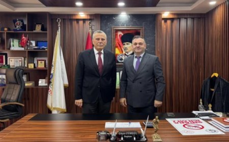 KAYMAKAM GÜNLÜ, YENİDEN SEÇİLEN ZÜMBÜL’Ü ZİYARET ETTİ