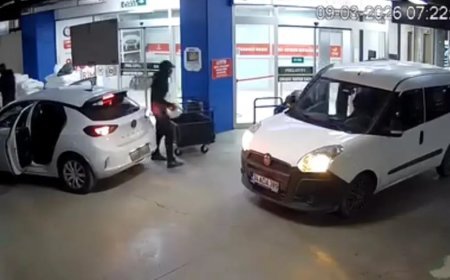 Altın merkezinde film gibi soygun kamerada. Uzun namlulu maskeli soyguncular 20 milyon lirayı çaldı