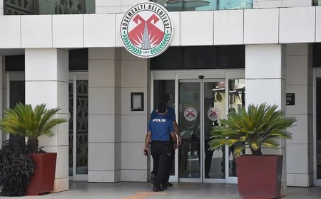 Döşemealtı Belediyesi'ne operasyon. Eski başkan dahil 22 kişi hakkında gözaltı kararı