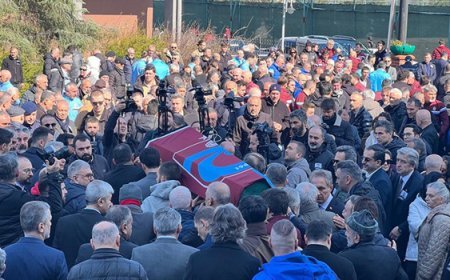 Trabzonspor'da, Orhan Kaynak için tören düzenlendi