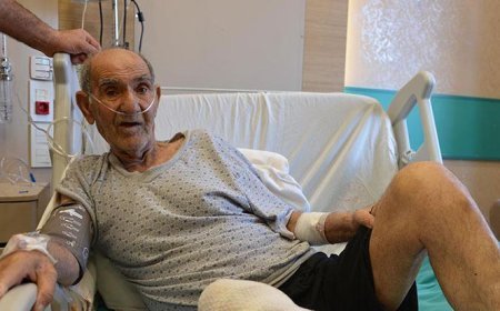 Lavaboyu açmak isterken hayatı kabusa döndü! Döktüğü kimyasal bacağını yaktı