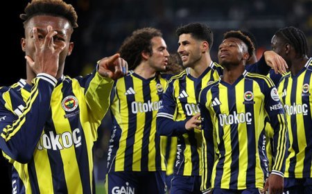 Kadıköy'de Nene şov: Hat-trick yaptı, Fenerbahçe tarihine geçti!