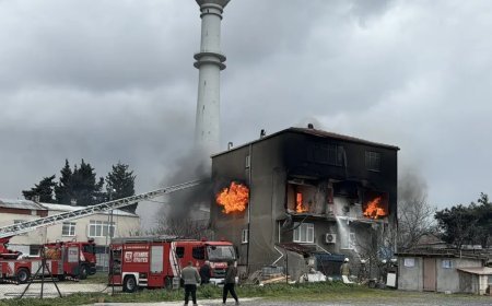 Büyükçekmece'de korkutan yangın. 3'ü çocuk 6 kişi kurtarıldı