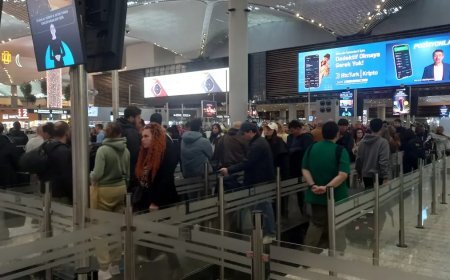 Havalimanlarında bayram yoğunluğu