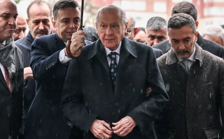 Bahçeli: Bayram sonrası yeni ve güçlü bir Türkiye'nin adımları atılacak
