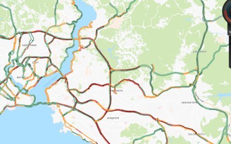 Yola çıkacaklar dikkat! İstanbul'da trafik adım adım ilerliyor