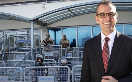 İBB yolsuzluk davasında 9'uncu duruşma. Resul Emrah Şahan konuşacak