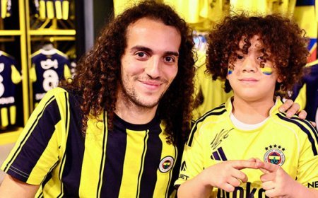 Guendouzi, Nene ve Cherif taraftarıyla buluştu