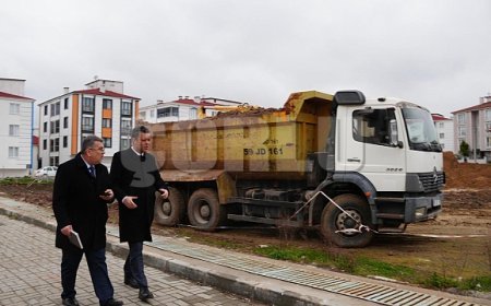 Pazartesi Pazarı’nda İlk Kazma Vuruldu