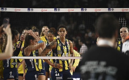 Fenerbahçe filesi yangın yeri!
