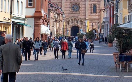 Almanya'da alarm zilleri çalıyor! 'Her 5 gençten biri ülkeden çıkmak istiyor'