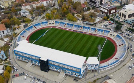 13 bin 900 kişilik statta tribünde 700 Türk olacak!