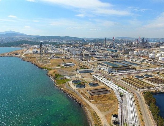 Türkiye zorunlu petrol stoklarını piyasaya açıyor