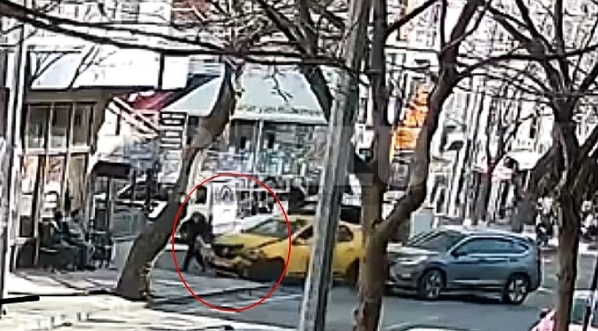 Ezilmekten son anda kurtulan yaşlı kadın kameraya yansıdı