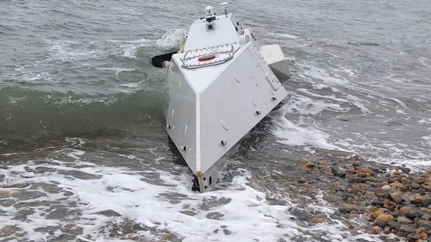 Ordu'da sahilde insansız deniz aracı bulundu! Valilik: Mühimmat yüklüydü, patlatıldı