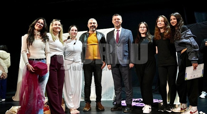 Çorlu’da Perde Gençler İçin Açıldı