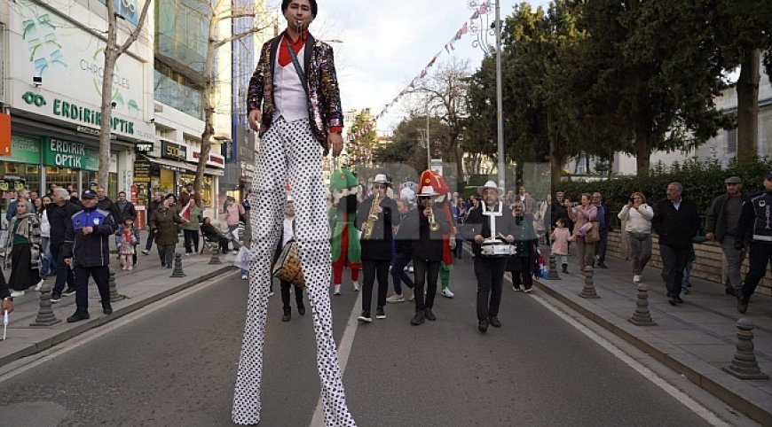 4. Çorlu Tiyatro Festivali Coşkuyla Başladı