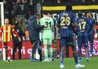 Fenerbahçe açıkladı: Ederson'a yabancı madde atmıştı! Seyirden men edildi
