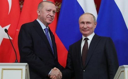 Cumhurbaşkanı Erdoğan, Rus Lider Putin ile telefonda görüştü! 'Türkiye, İran'a saldırıları onaylamıyor'