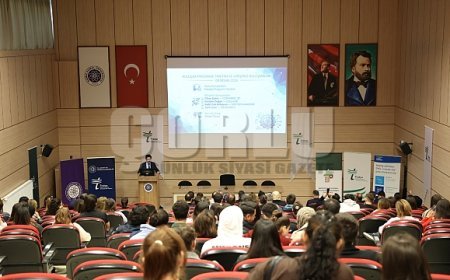 “KULUÇKA PROGRAMI TANITIM VE GİRİŞİMCİ BULUŞMALARI” ETKİNLİKLERİNİN İLKİ TEKİRDAĞ NKÜ’DE GERÇEKLEŞTİ