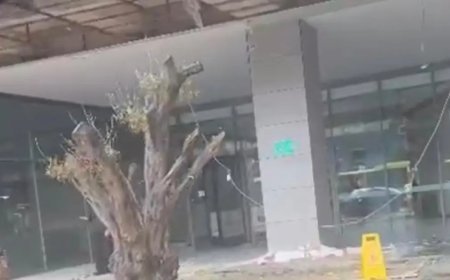 Batman’da sağanak sele neden odu, AVM girişinde tavan çöktü