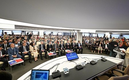 Başkan Sarıkurt BELFOR’da Çorlu Gençlik Meclisi’ni Anlattı