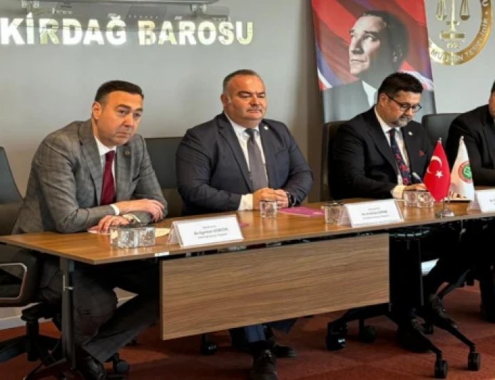 TRAKYA BARO BAŞKANLARI TEKİRDAĞ’DA BULUŞTU: SAVUNMANIN GELECEĞİ TARTIŞILDI
