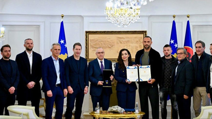 Kosova Milli Takımı'na devlet nişanı