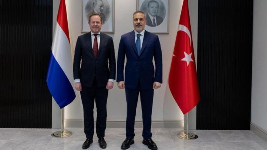 Dışişleri Bakanı Hakan Fidan, Hollanda Adalet ve Güvenlik Bakanı Van Weel ile Ankara'da görüştü