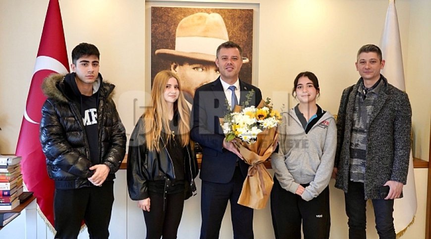 Öğrenciler Sordu Başkan Sarıkurt Cevapladı