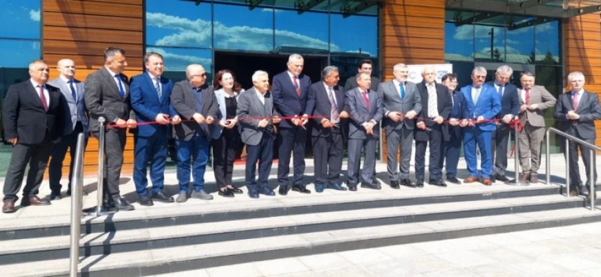 ÇERKEZKÖY OSB’NİN 50. YILI “TOPRAKTAN TEKNOLOJİYE” TEMALI FOTOĞRAF SERGİSİYLE KUTLANDI