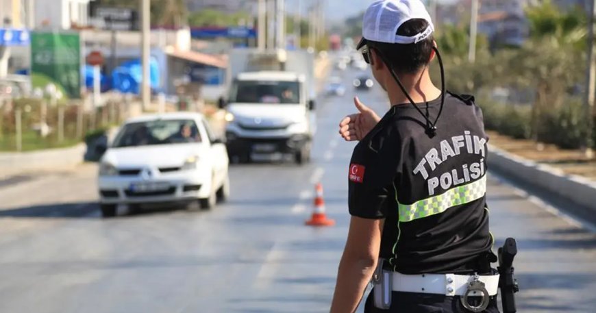 10 bin polisin mezuniyeti öne çekildi. Haziranda mezun olacaklar